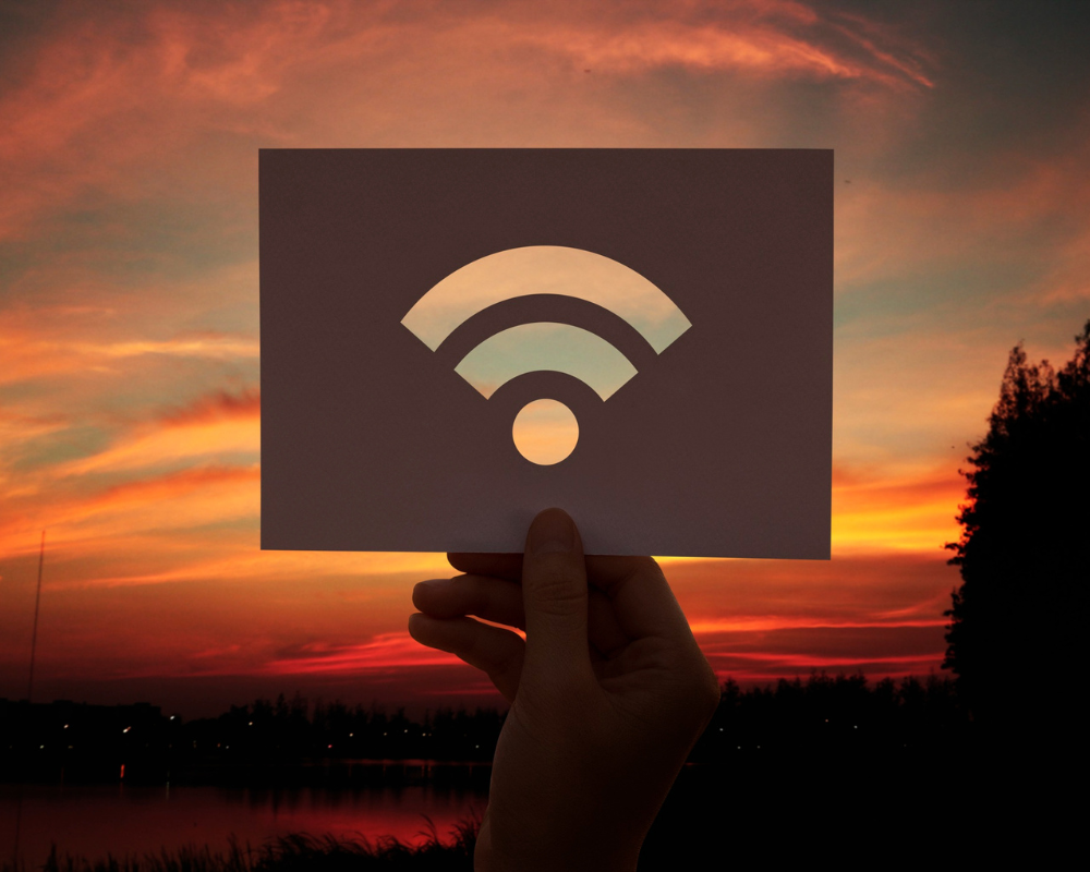 “Wi-Fi 7 e Além: Como as Novas Tecnologias Estão Redefinindo a Conectividade em 2025.